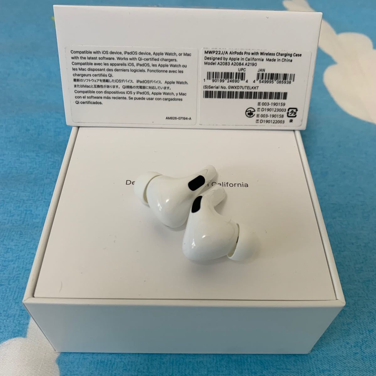 AirPods pro ワイヤレスイヤホン 国内正規品 両耳のみ エアーポッズ