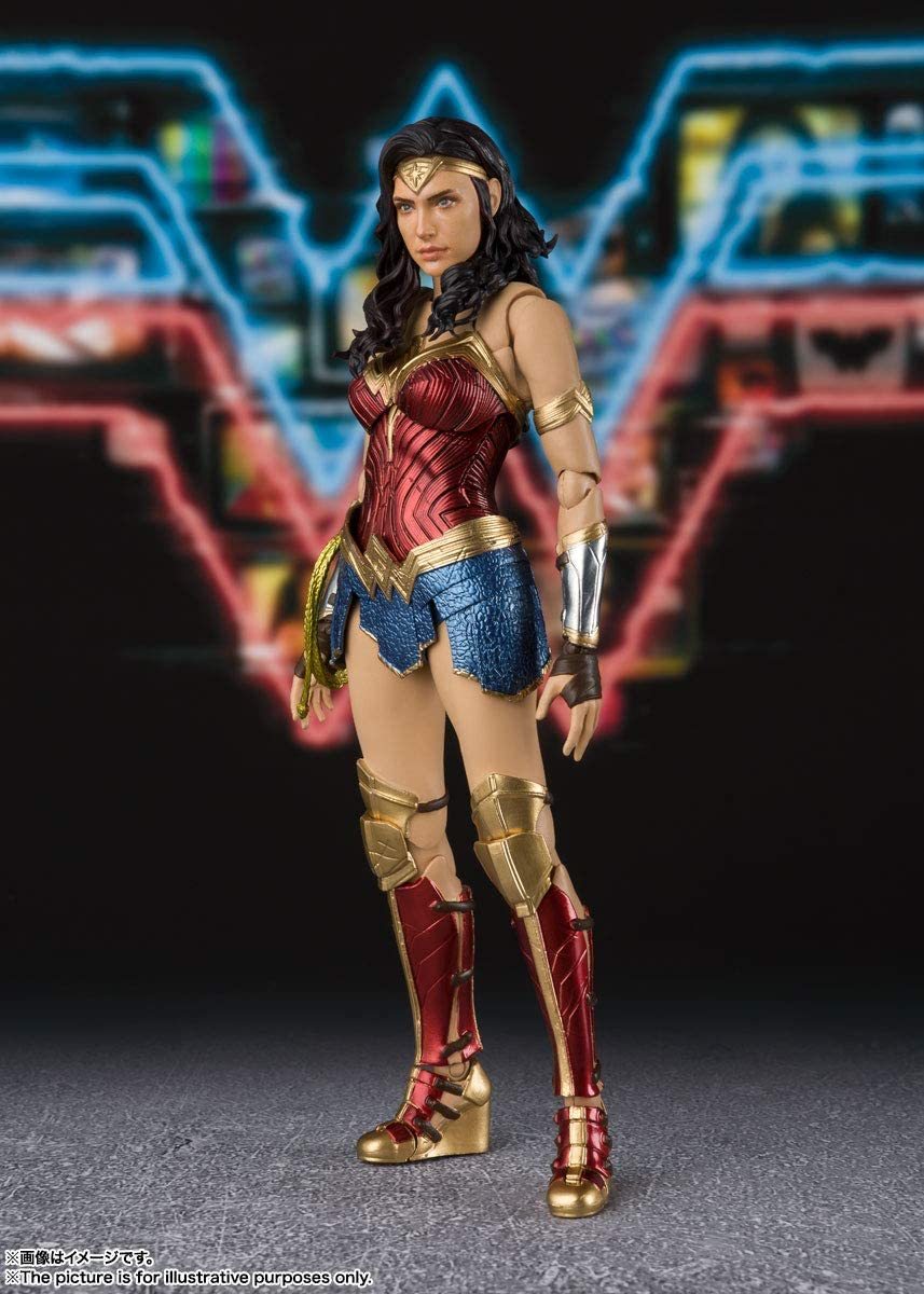 S.H.フィギュアーツ ワンダーウーマン ゴールデンアーマー&WW84