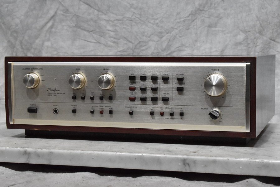 Accuphase アキュフェーズ プリアンプ C-230 www.esole.eu