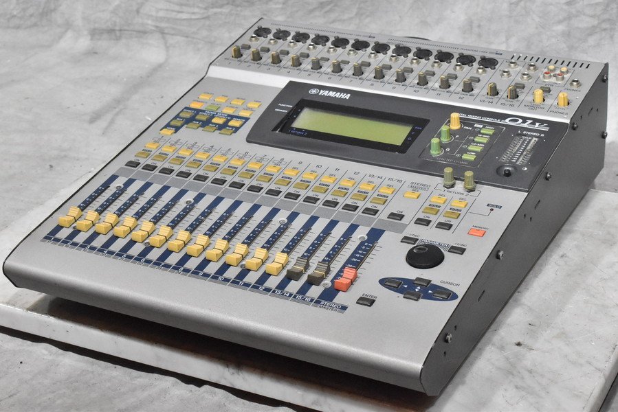 YAMAHA ヤマハ O1V デジタルミキサー | www.neosaman.cz
