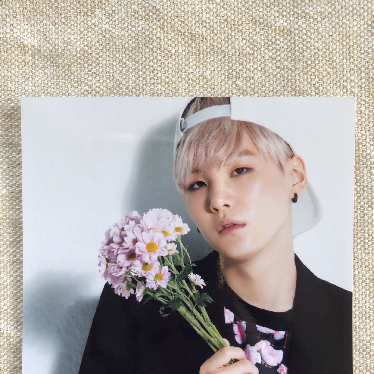 BTS ユンギ SUGA I NEED U INEEDU 花様年華 生写真 ポップアップ BTS ユンギ SUGA I NEED U INEEDU 花様年華 生写真 ポップアップ