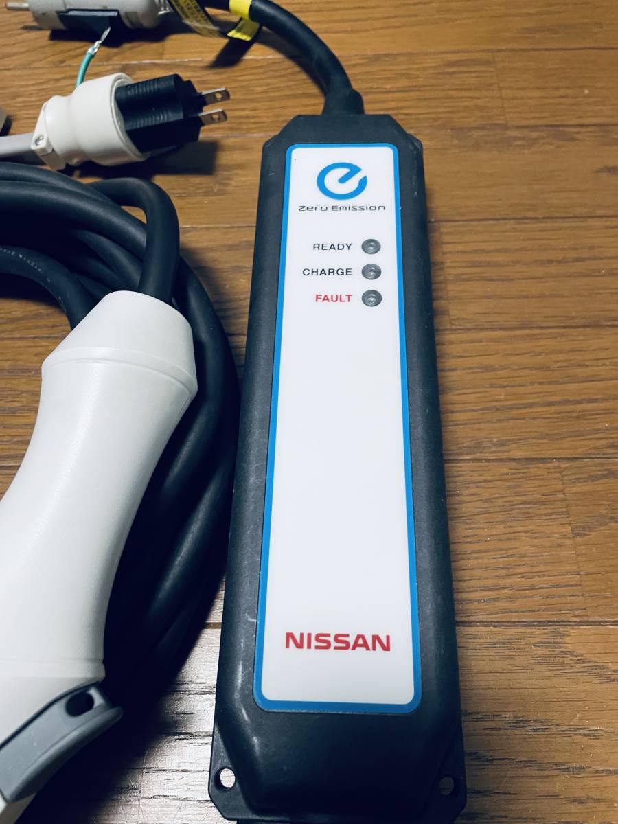 日産リーフ充電ケーブル7.5m 100V用コンセント付 ③ | hybridstudio.in