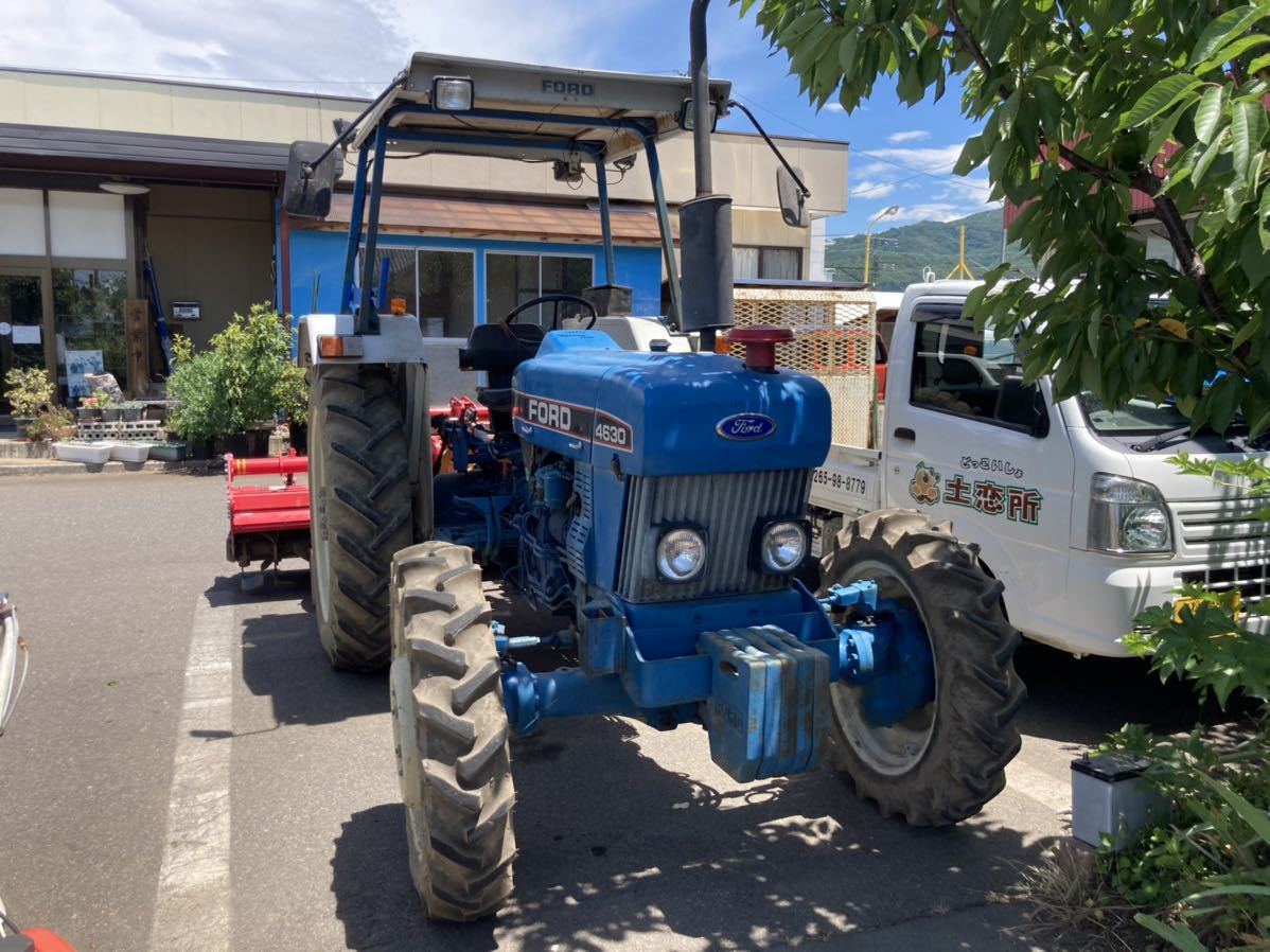 フォード 4630 61馬力 1338h トラクター ニプロロータリーほぼ フォード 4630 61馬力 1338h トラクター ニプロロータリーほぼ