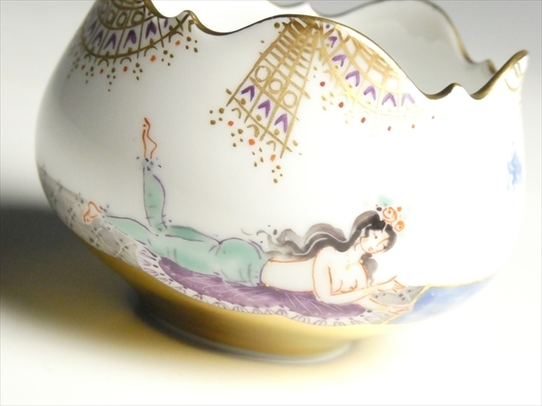 n173 Meissen マイセン 最高級シリーズ アラビアンナイト 細密 金彩 ③ シュガーポット ボウル 小物入れ_画像4