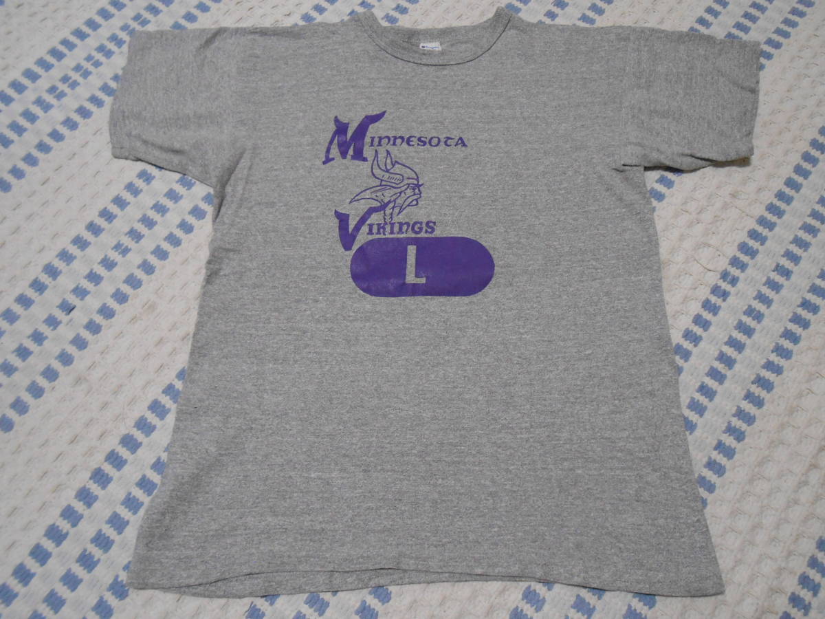 でおすすめアイテム。 80sオリジナル!チャンピオン ミネソタ バイキング 両面プリント Tシャツ グレーxパープル L 88/12 MINNESOTA リバース yale 半袖Tシャツ でおすすめアイテム。 80sオリジナル!チャンピオン ミネソタ バイキング 両面プリント Tシャツ グレーxパープル L 88/12 MINNESOTA リバース yale 半袖Tシャツ