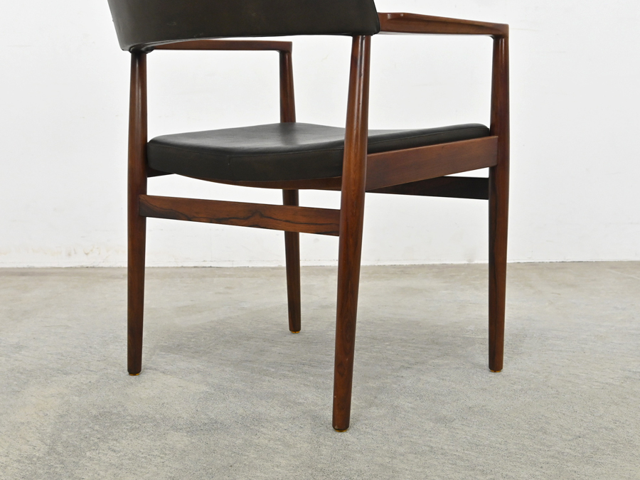 デンマーク Soro Stolefabrik “Model 43” Erik Wortz 本革×ローズ
