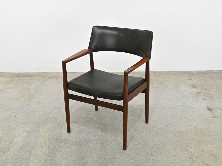 デンマーク Soro Stolefabrik “Model 43” Erik Wortz 本革×ローズ
