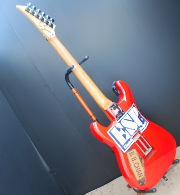 * rare [ ESP /i-e Spee electric guitar LARK ERI special order goods ]skyarop has processed . hard case attaching L04055