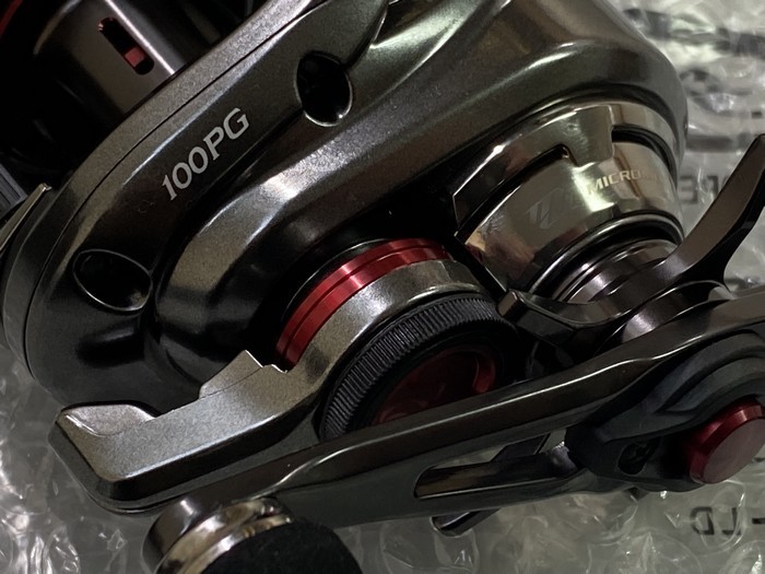未使用 新品【SHIMANO シマノ 21炎月 エンゲツ 21ENGETSU 100PG ベイト