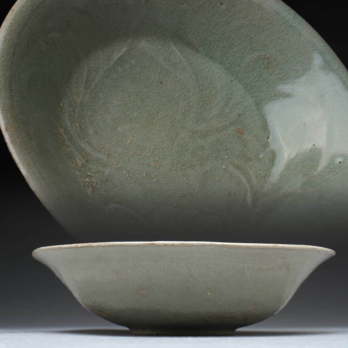 HV478 朝鮮古美術 高麗青磁陰刻花文皿・高麗青磁皿 外径16.8cm 重278g