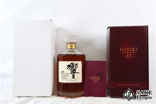 独創的 サントリー 響 17年 700ml 旧ボトル 裏ゴールドラベル