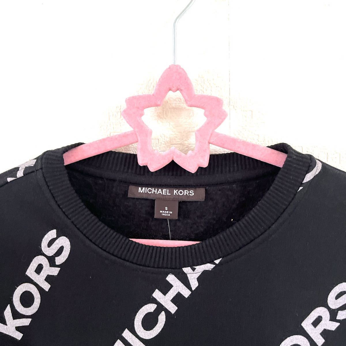 メンズ 激レア 新品 MICHAEL KORSマイケルコース MKロゴ 総柄 トレーナー 正規品 男女兼用 スウェット パーカー 正規品 ブランド 裏起毛