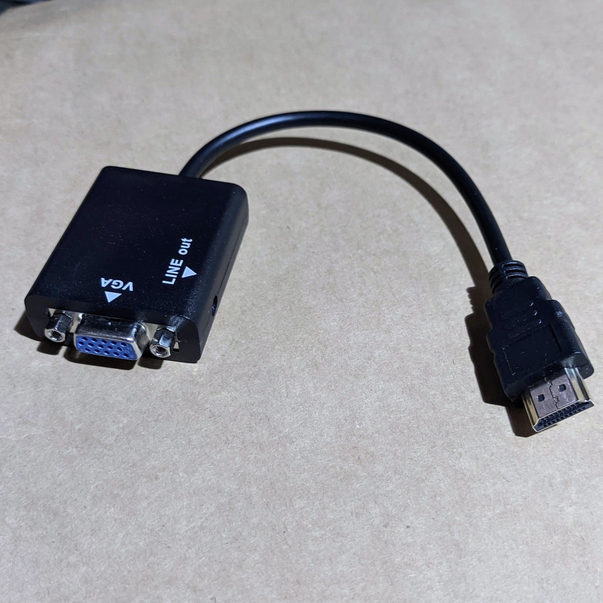 HDMI to VGA変換ケーブル