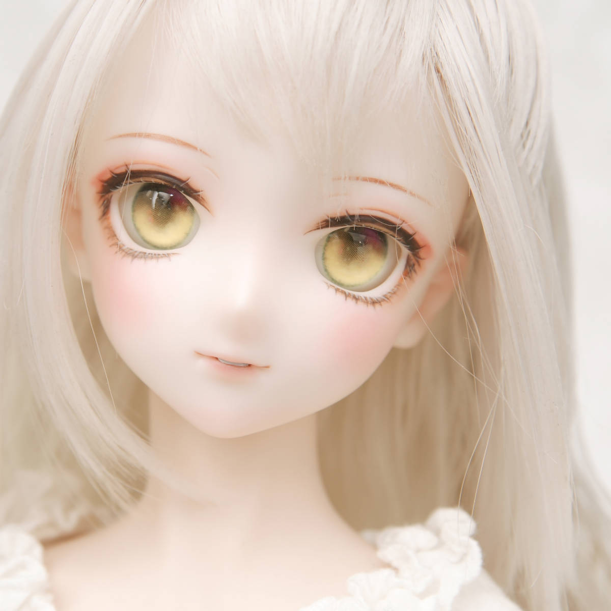 Honey Bunny】DDH-09(セミホワイト肌)カスタムヘッド+ハンドメイド