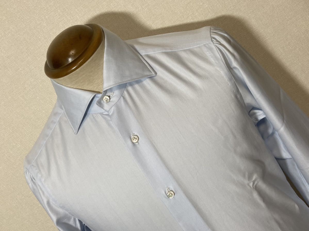 新品　ヴィシーナポリ/VCNapori（伊）　８箇所手縫いハンドメイドシャツ３７　薄い水色ヘリンボーン　定価４．１万円_画像1