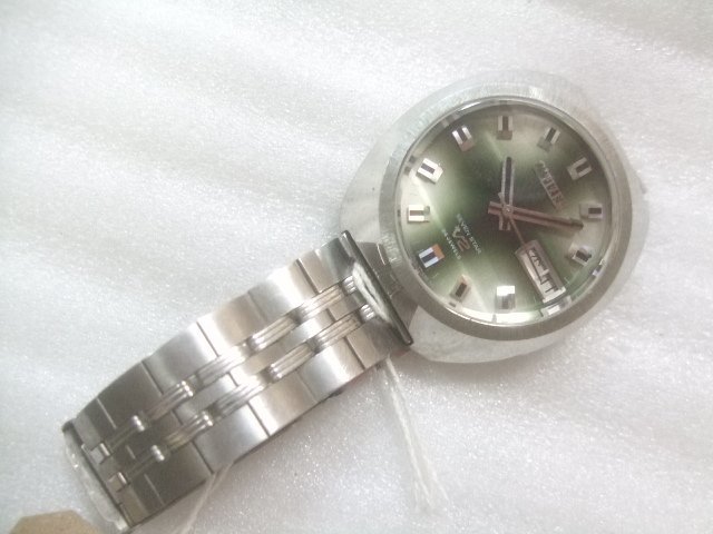 デッドストック未使用1972年シチズンV2セブンスターグリーン系グラデーション自動巻腕時計 U053