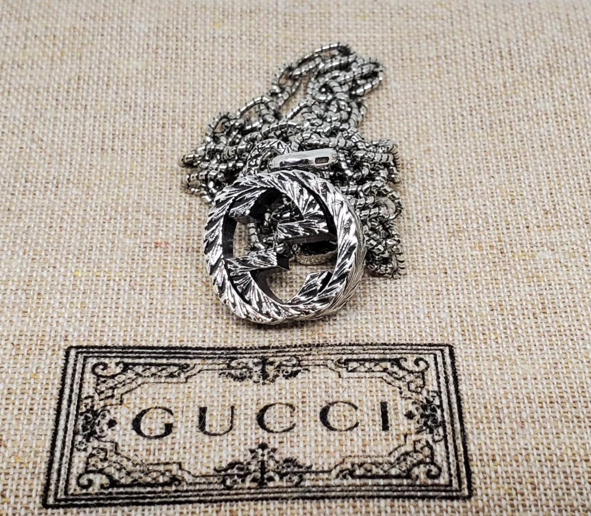 人気現行 美品】GUCCI インターロッキングG ラージ ネックレス 燻加工 