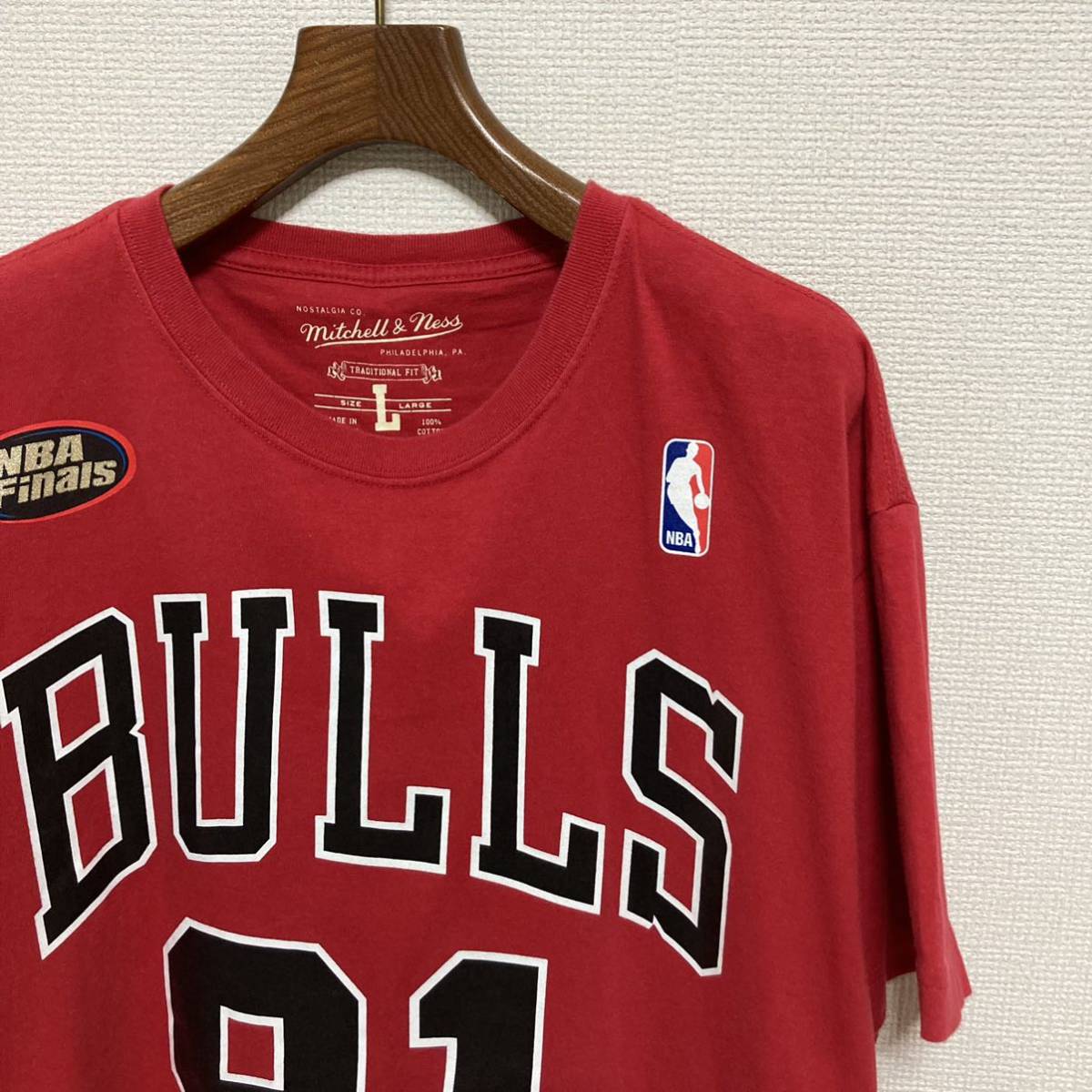 Mitchell&Ness デニス ロッドマン シカゴ ブルズ Tシャツ L 赤 Mitchell&Ness デニス ロッドマン シカゴ ブルズ Tシャツ L 赤
