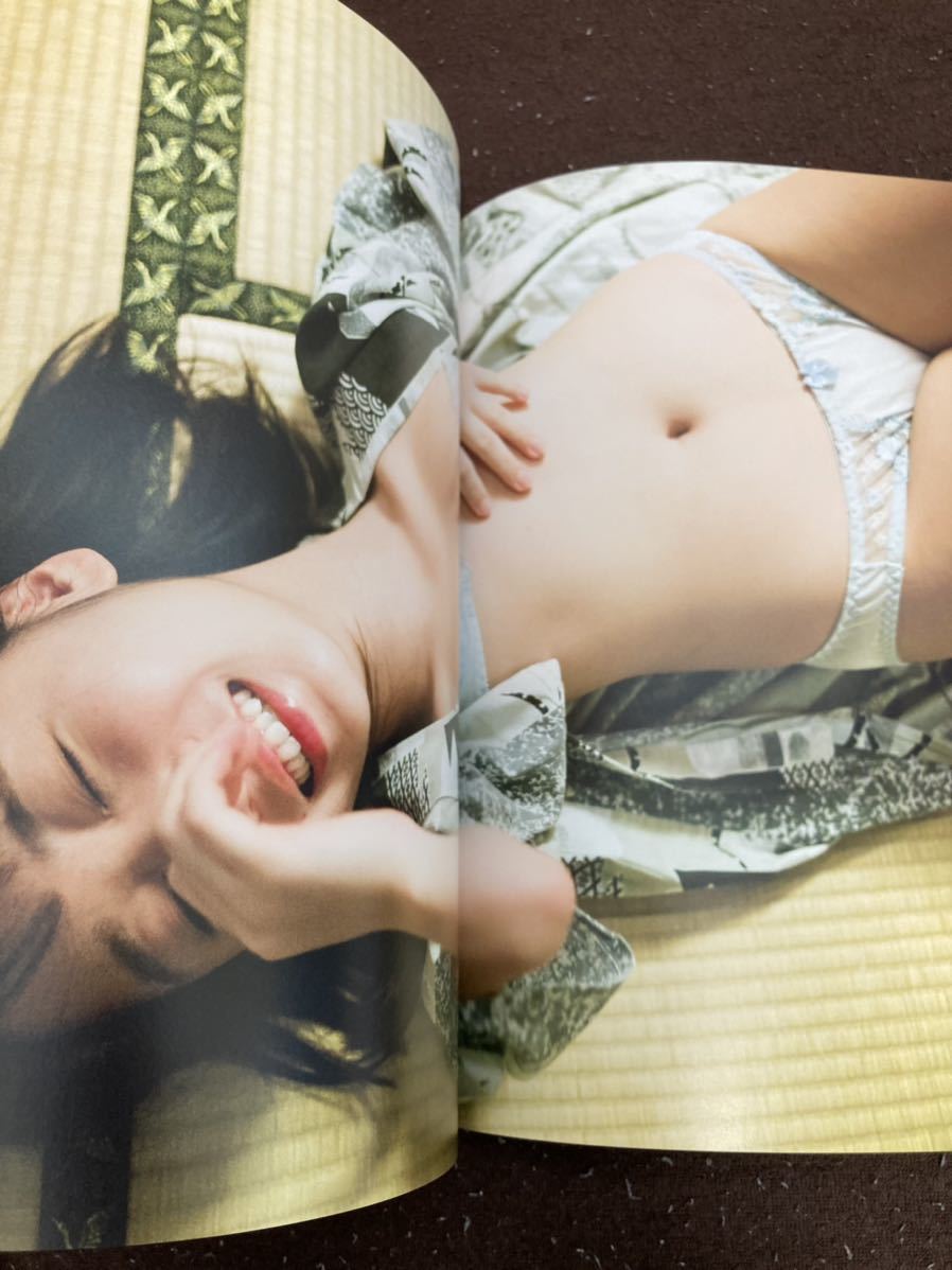即納再入荷 ヤフオク! - 即決 伊織もえ 直筆サイン入り ファースト 写真... 正規品人気