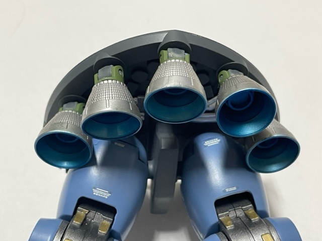 HG 1/144 ジオング改 パーフェクトジオング全塗装完成品 下半身 HG 1/144 ジオング改 パーフェクトジオング全塗装完成品 下半身