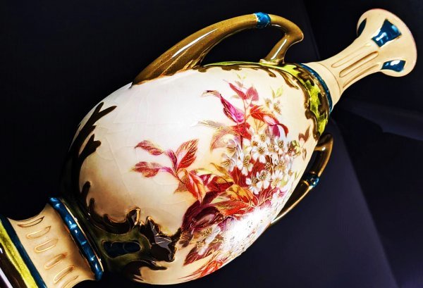 圧巻 1890年代 ヴィエナスタイル VIENNA STYLE オーストリア製 ウィーン アンティーク アールヌーボ 花装飾紋 ハンドペイント 双手花瓶_画像4