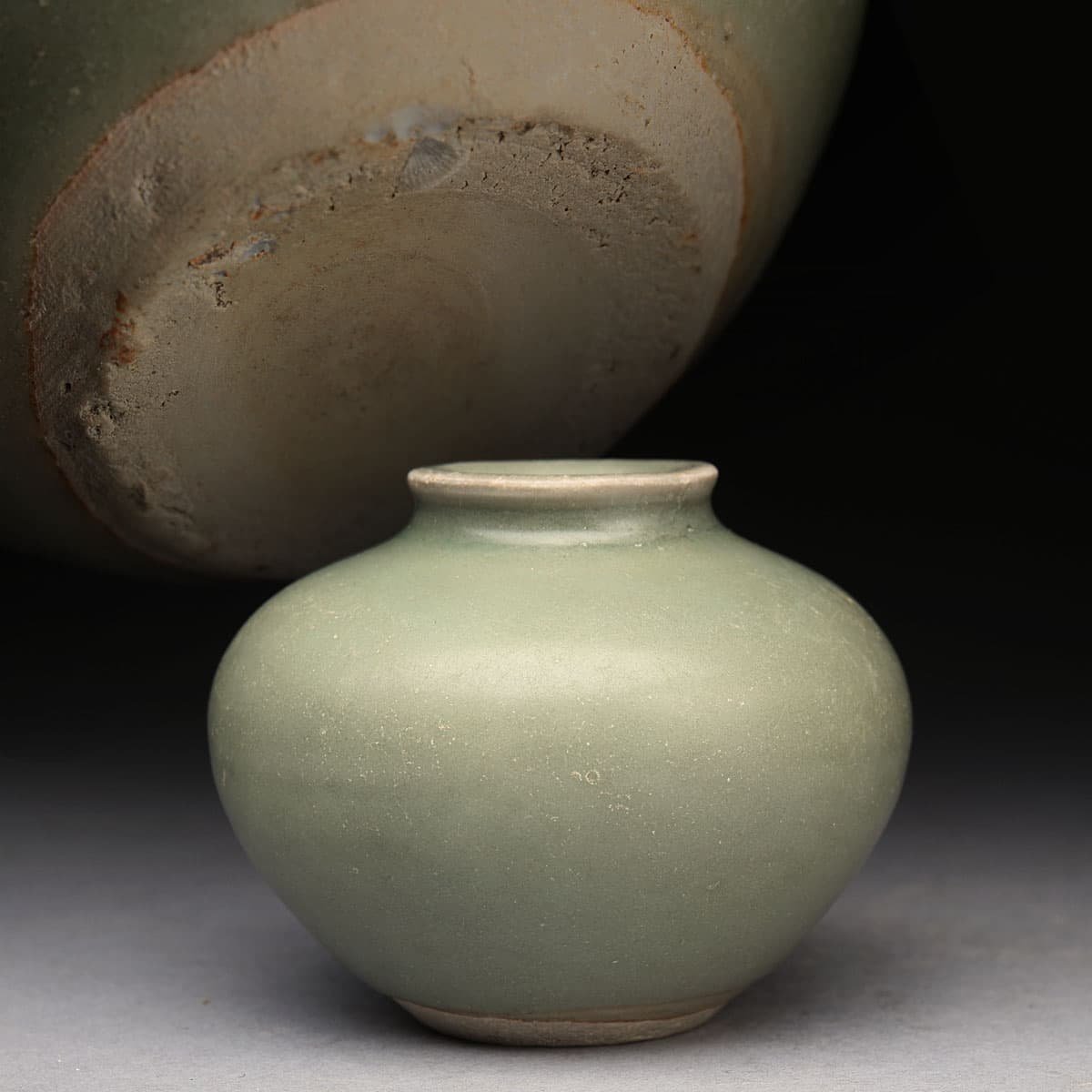 CI524 時代物梅子青釉小罐高6.7cm・青釉油壺・青釉小瓶・青磁油壺