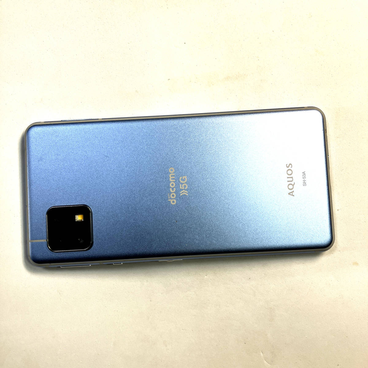シャープ AQUOS sense5G SH-53A docomo 画面サイズ:5.8インチ シャープ AQUOS sense5G SH-53A docomo 画面サイズ:5.8インチ