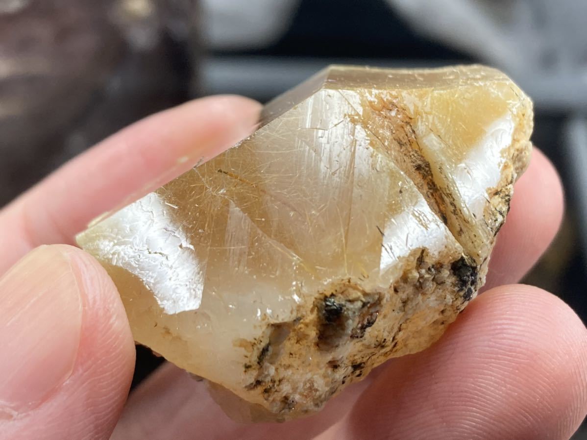 ザギマウンテンクォーツ 原石 パキスタン産 水晶 【現品限り一斉値下げ!】