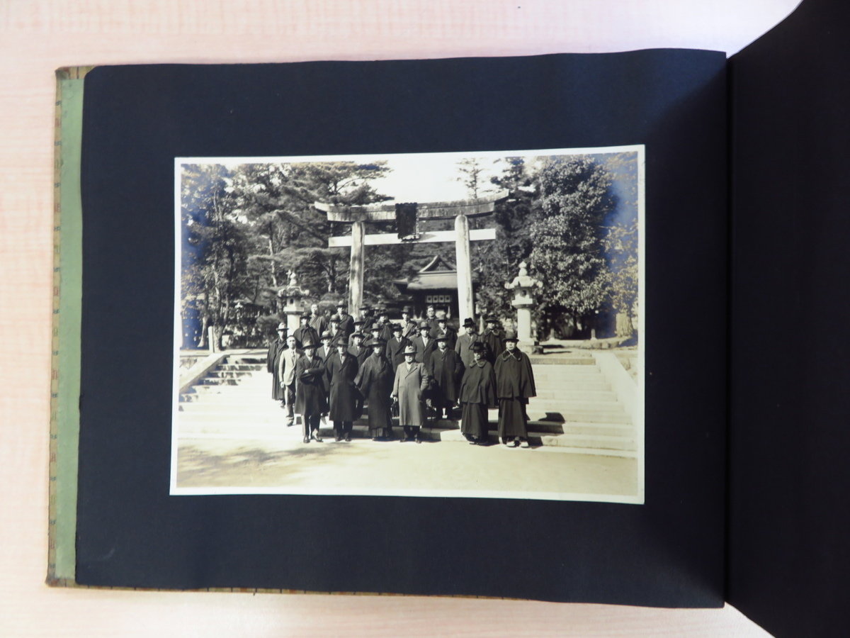 『野田神社・厳島神社 能衣裳写真帖』（戦前期の写真貼込帖）呉服商・京都丸紅の社員研修旅行で撮影された写真帖 能装束_画像10