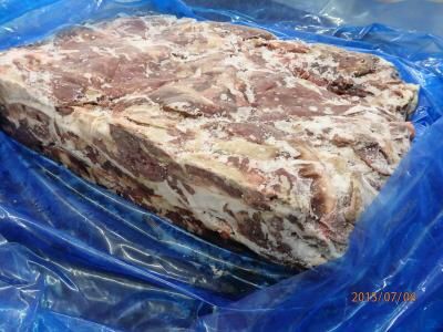 ■牛タン下　ブロックで10kg 特売！シチューや焼き肉に_見た目より量を優先！味は良。