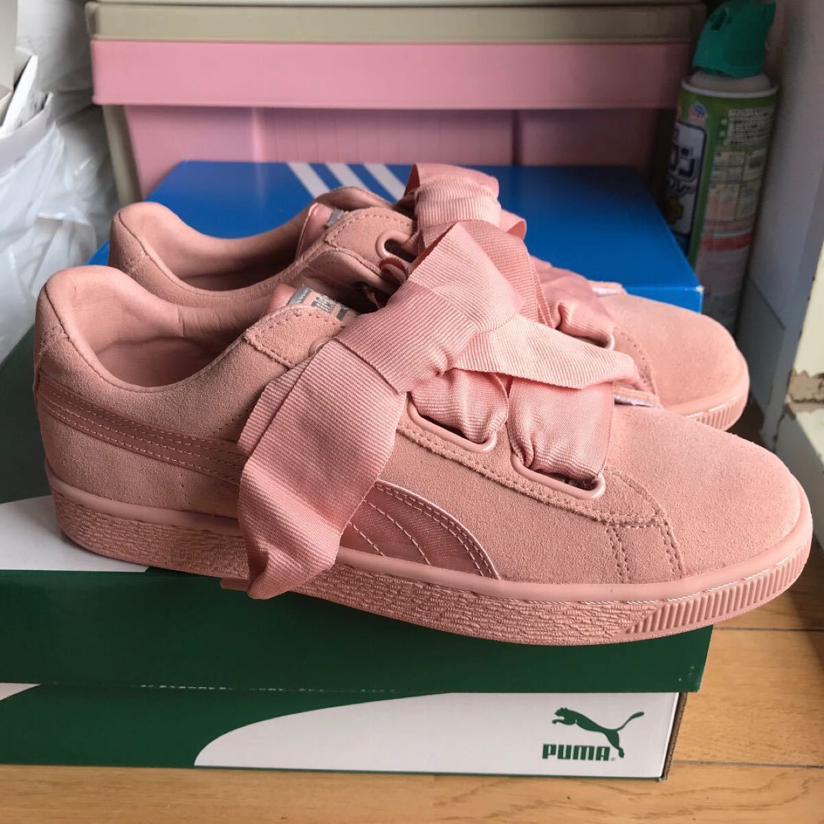 SALENEW大人気! PUMA ピンクスエードレディース スニーカー 24.5cm