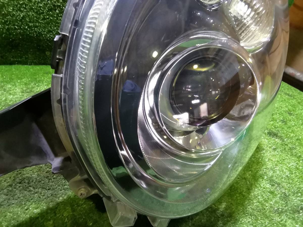 スズキ　MF22S 　MR ワゴン　左右ヘッドライト　HID 点灯確認済み　STANLEY P7266_左:レンズ内劣化ヒビあります。