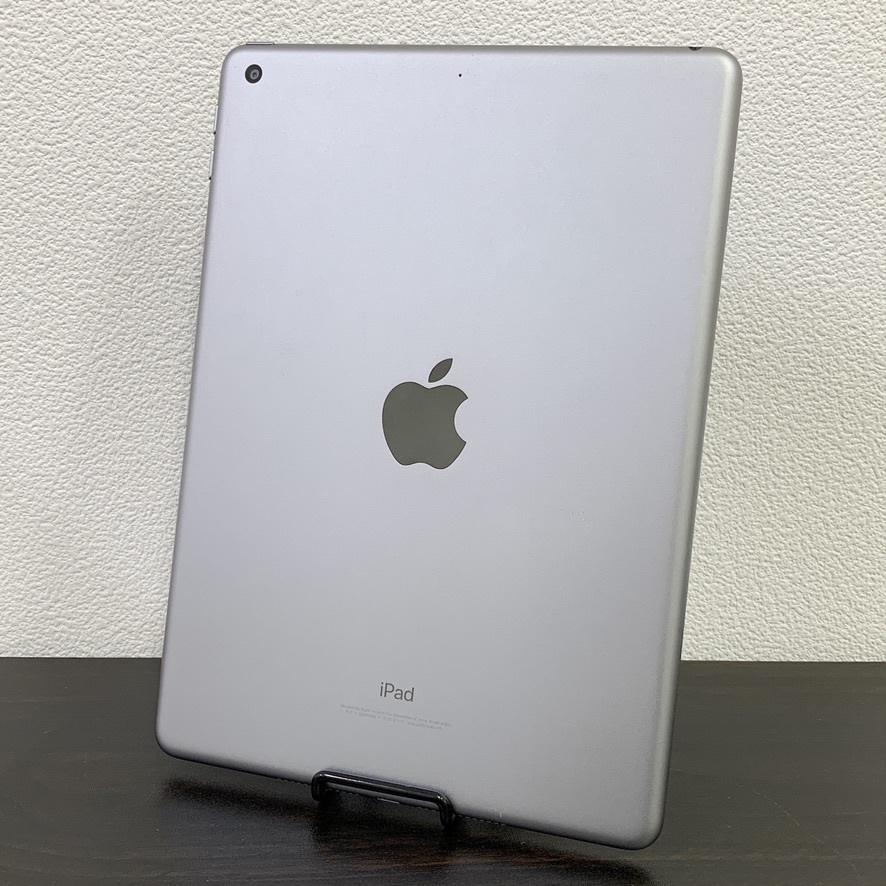 新品送料無料 Apple - iPad 9.7 Model 2018 第6世代 Wifiモデル 128Gb