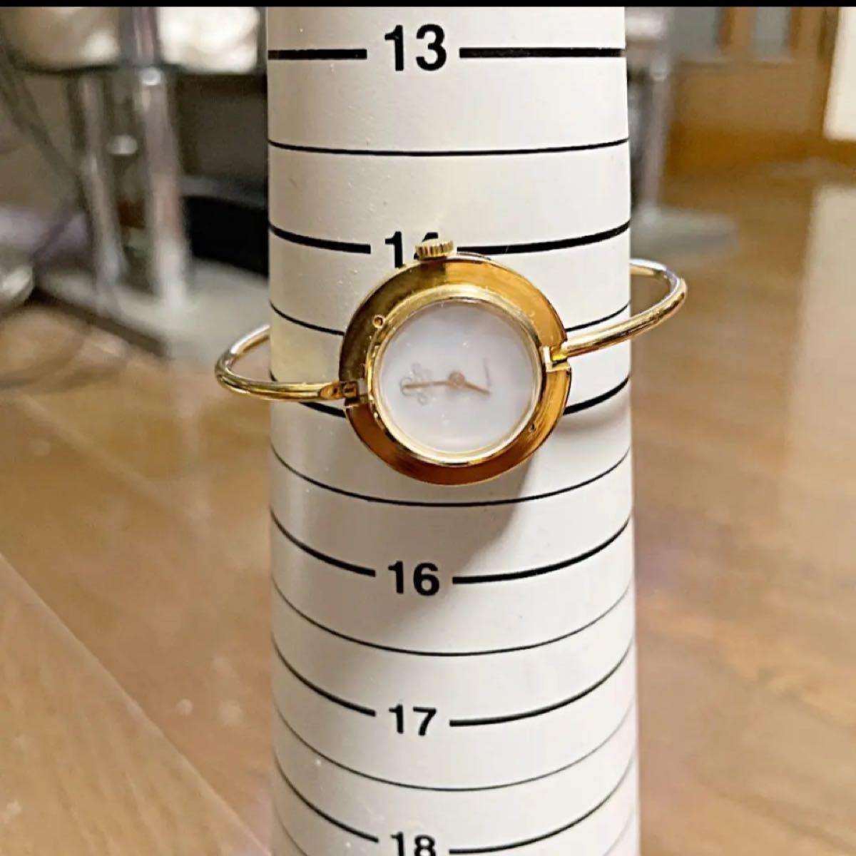 グッチGUCCI チェンジベゼル 初期型稼働品 11色 箱付き レディース