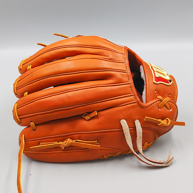新品 (高校野球対応)】 ウイルソン 硬式グローブ / 内野手用 無料