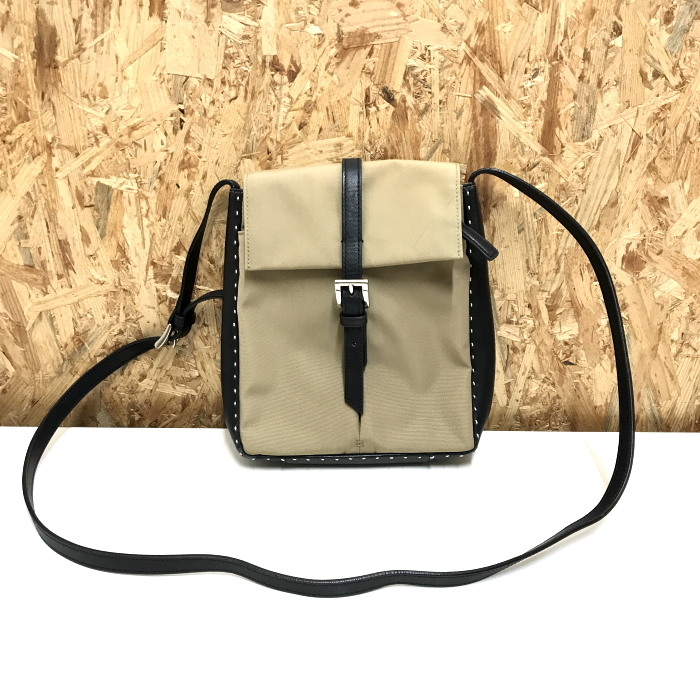 agnes b. shoulder bag beige black [jgg]