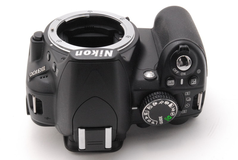 □ 美品 □ ニコン Nikon D3100 AF-S DX NIKKOR 18-55m F3.5-5.6G VR