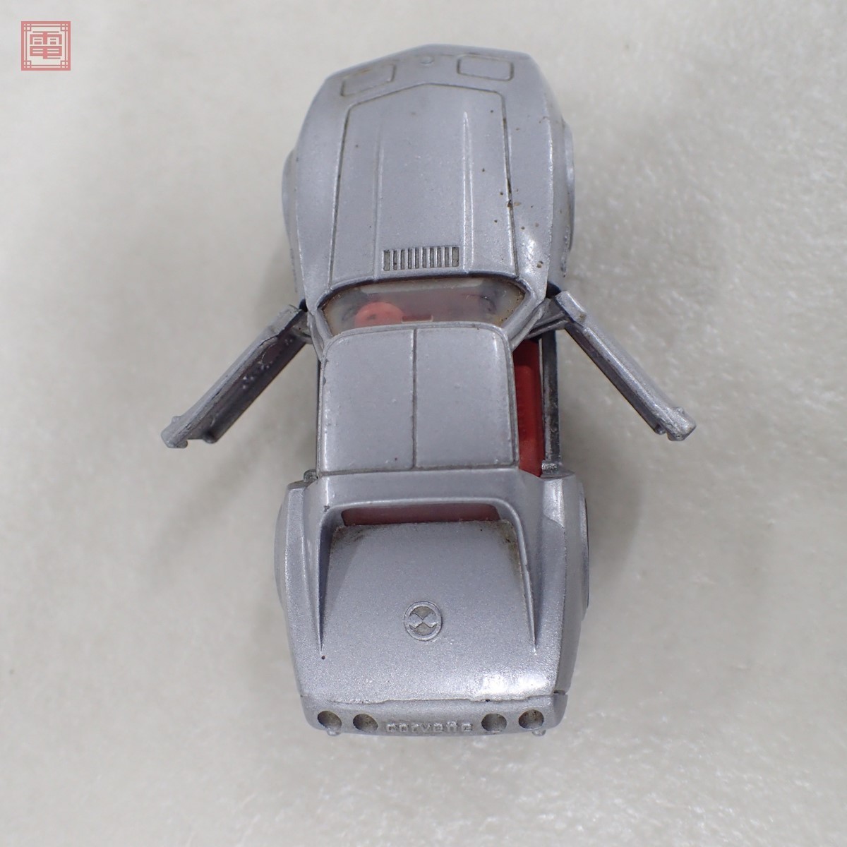 トミカ F21 シボレー コルベット スティングレイ 日本製 青箱 外国車