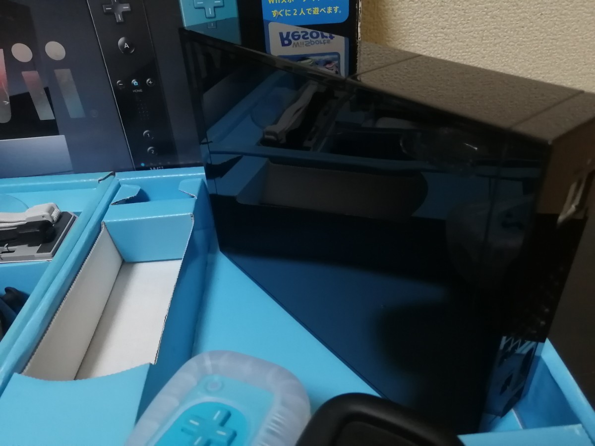 【動作確認済】ニンテンドー Wii クロセット ［Wiiリモコンプラス2本同梱］