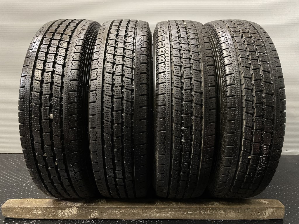 TOYO DELVEX 934 165/80R14 91/90N LT 14インチ スタッドレス 4本 2018年製 ADバン等　(TE711)_画像1