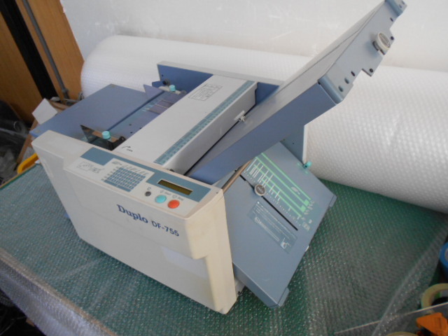 Duplo紙折り機 DF-755 MAX120枚/分 A3-B6まで対応/日焼けあり/整備後に
