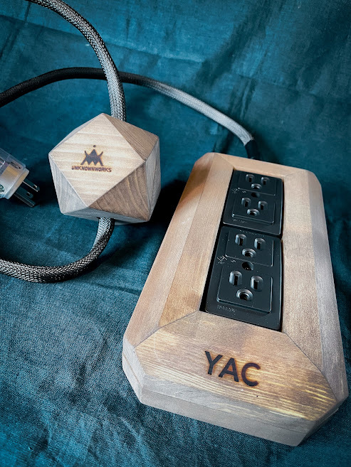 高音質】オーディオ用電源タップ Power Strip for Hi-Fi Audio 高音質】オーディオ用電源タップ Power Strip for Hi-Fi Audio