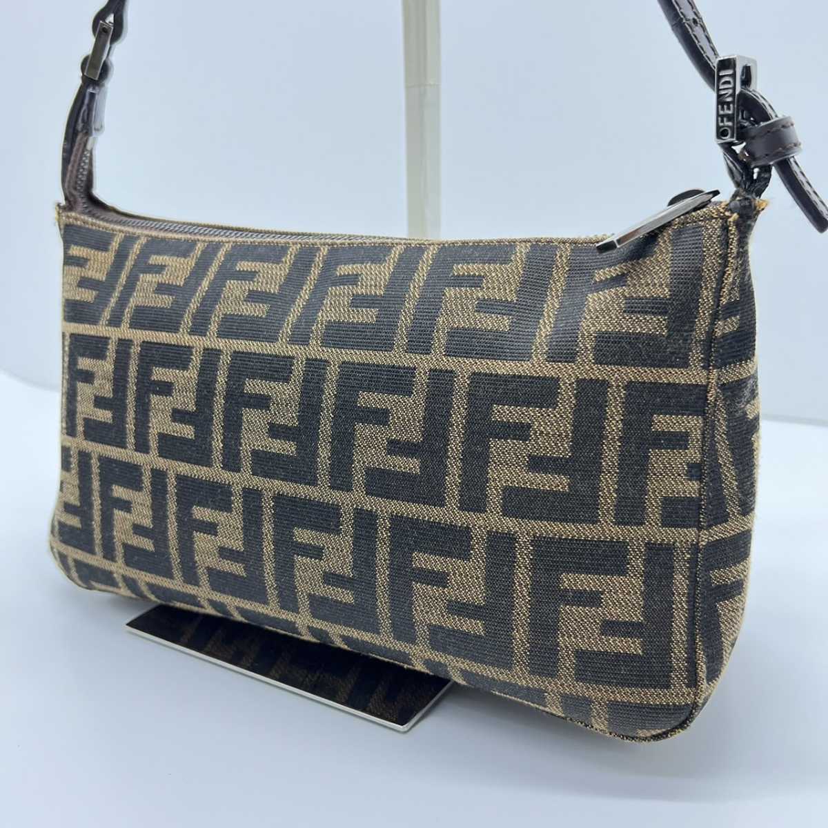 美品】FENDI フェンディ ズッカ柄 ショルダー キャンバス レザー 茶