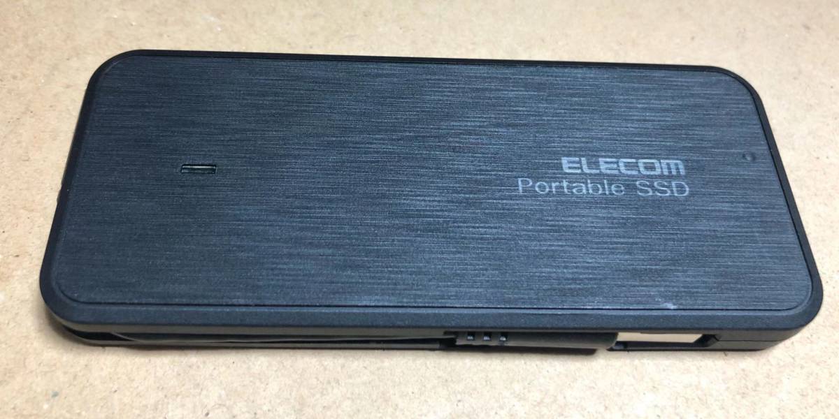 エレコム 外付けSSD コンパクトサイズ ESD-EC256GB 耐振動・耐衝撃 ELECOM 中古品 USB3.2 JChere雅虎拍卖代购