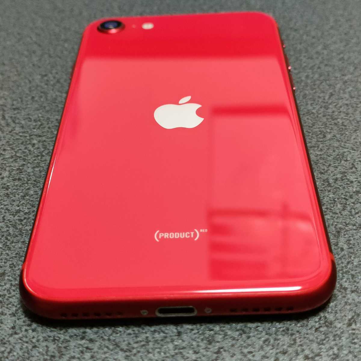 iPhoneSE2【iPhone SE2】【256GB】【Apple SIMフリー】【新品バッテリー容量100％】【2020年4月製・希少256GB】【人気SE2 Product RED】_画像2