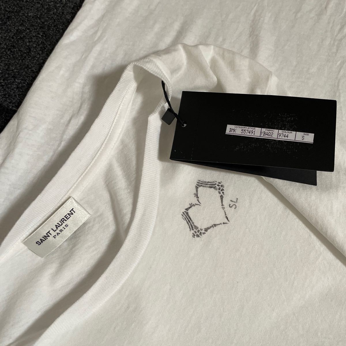 史上最も激安 No 【新品未使用】サンローランパリ Lips 白 17SS Tee