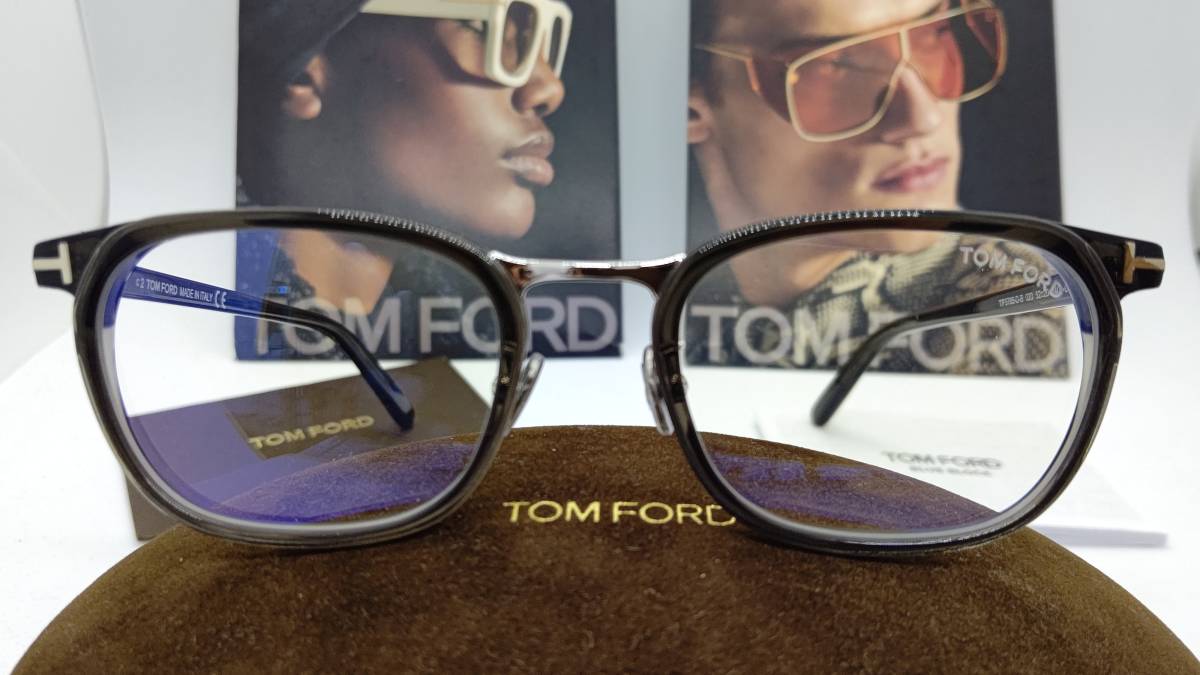 トムフォード TOM FORD メガネ 替レンズ付き TF5391-F 001-