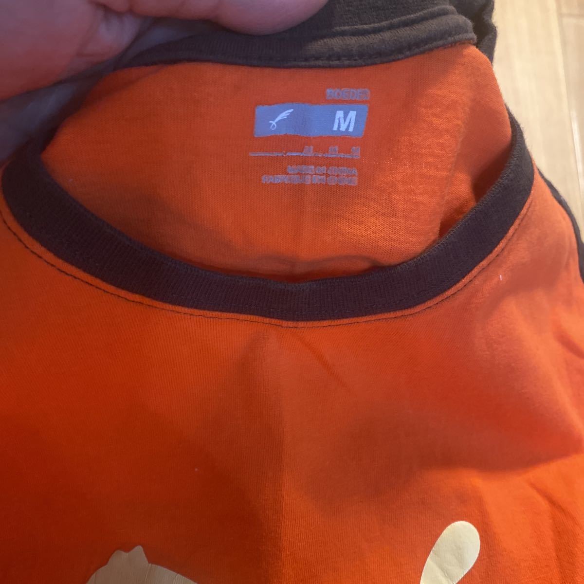 PUMA 半袖Tシャツ オレンジ×ブラウン 子ども用　Mサイズ　140㎝相当_画像2