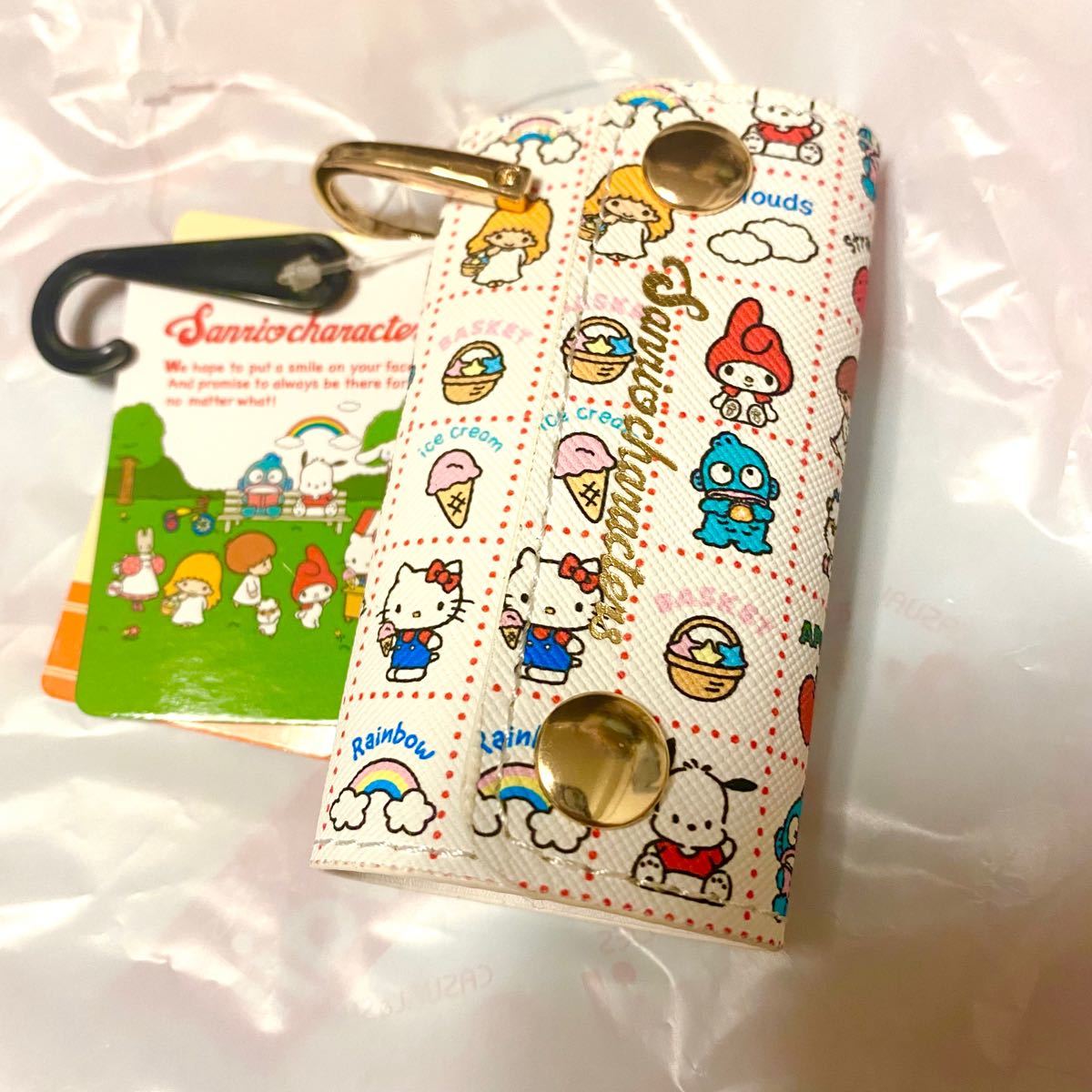 サンリオキャラクターズ キーケース サンリオ レトロ sanrio キーホルダー アベイル Avail 総柄