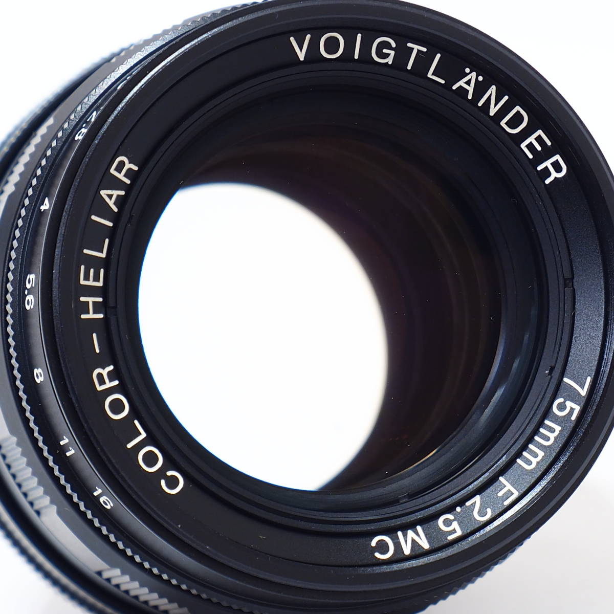 Voigtlander COLOR-HELIAR 75mm F2.5 Black Paint L39 LEICA Screw